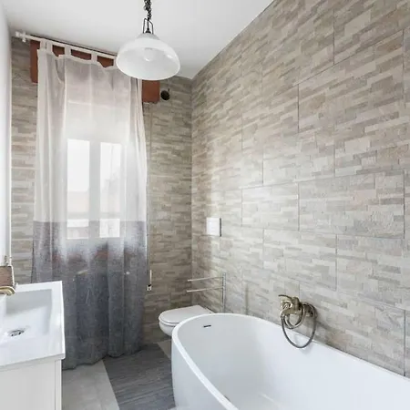 La Serenissima - 15 Min To Venice Center - Free Parking Apartamento
