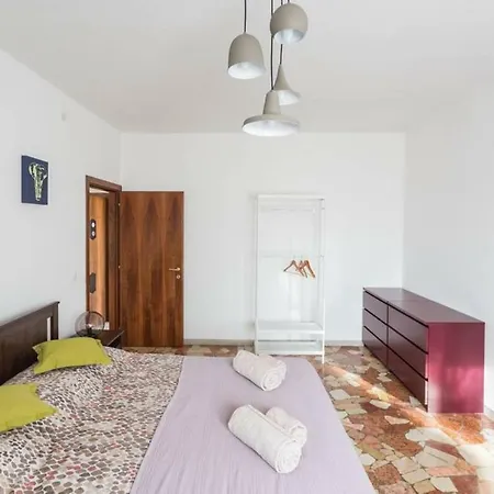 Apartamento La Serenissima - 15 Min To Venice Center - Free Parking *